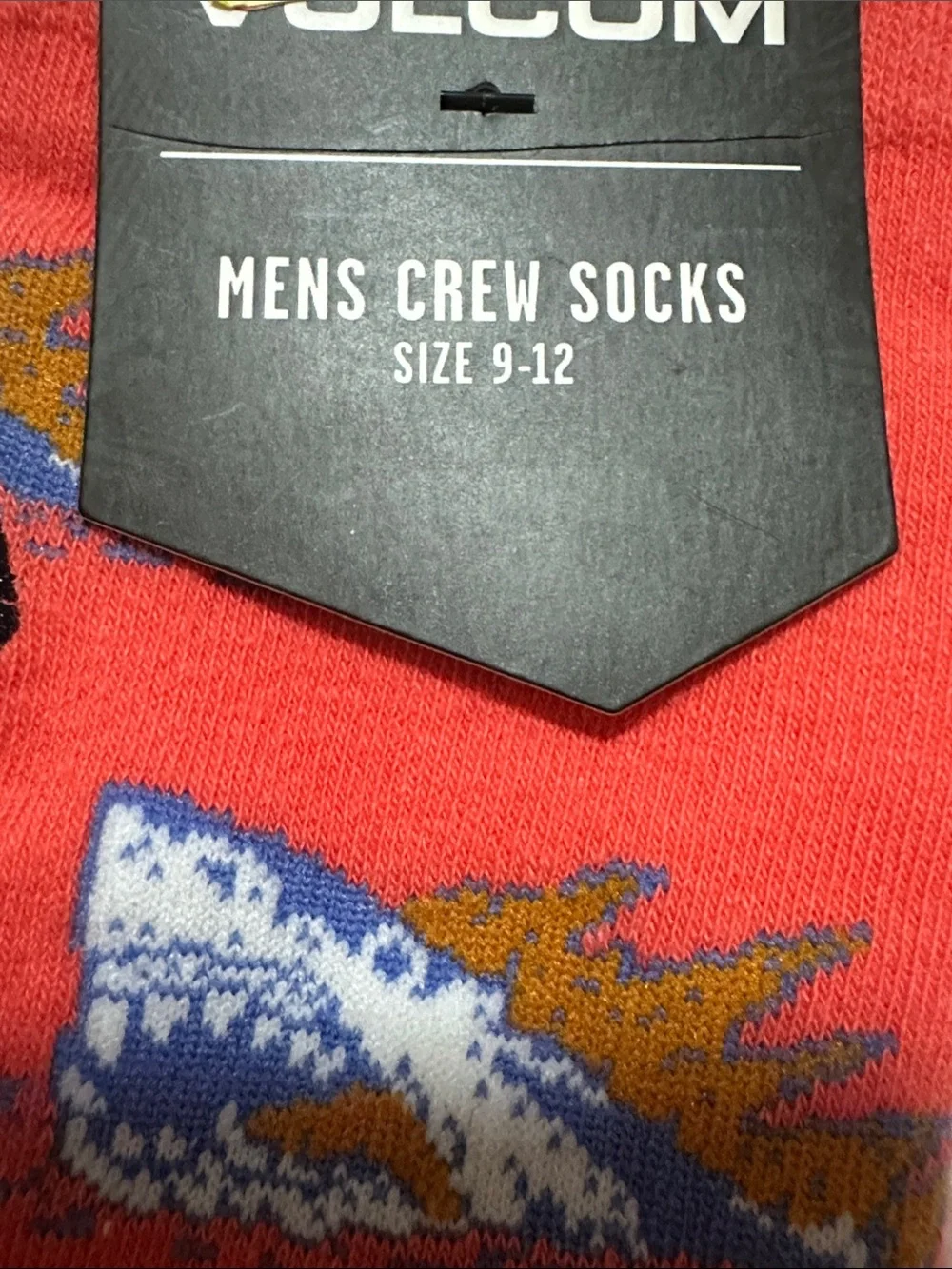 🦈 Volcom Men's Shark Attack Flame Novelty Crew Socks